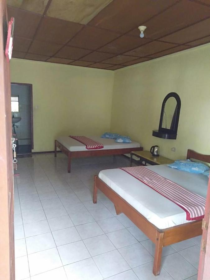 Sibayak Guesthouse Тук Тук Екстериор снимка