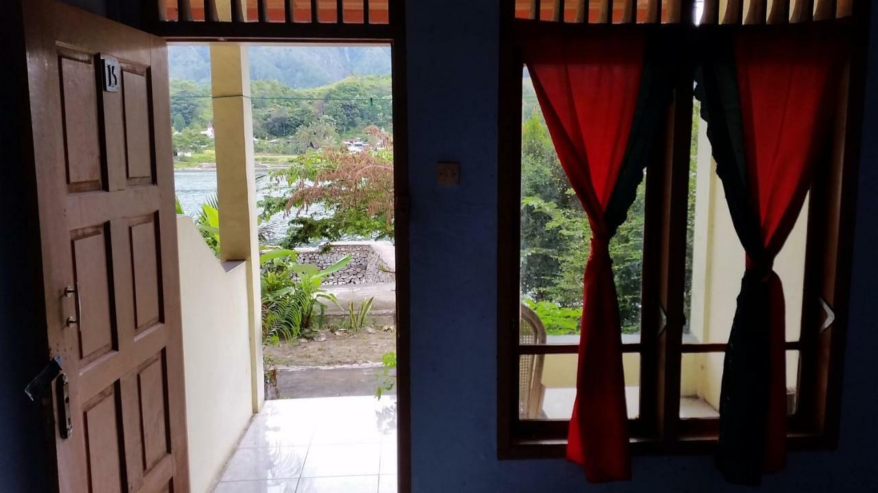 Sibayak Guesthouse Тук Тук Екстериор снимка